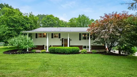 3755 Gorsuch Rd, Nashport, OH 43830