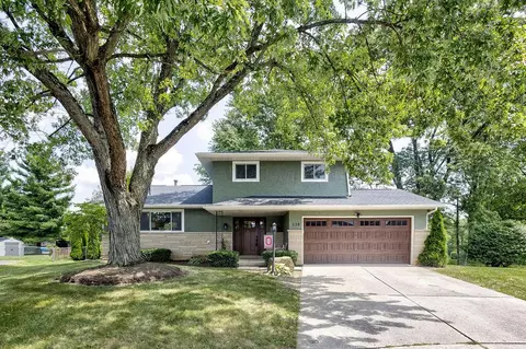 338 Rita Ct, Columbus, OH 43230