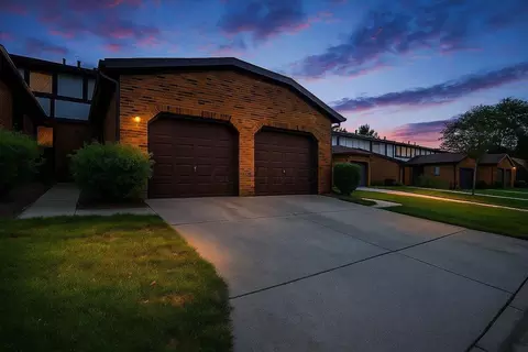 5076 Beckenham Ct, Columbus, OH 43230