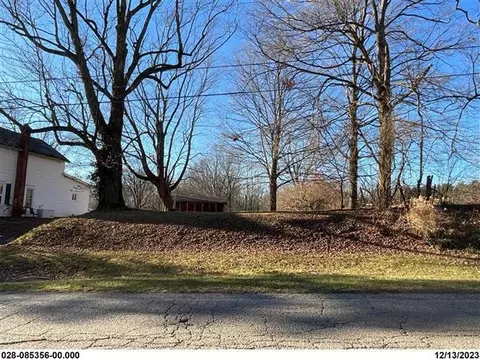131 N Main St, Croton, OH 43013