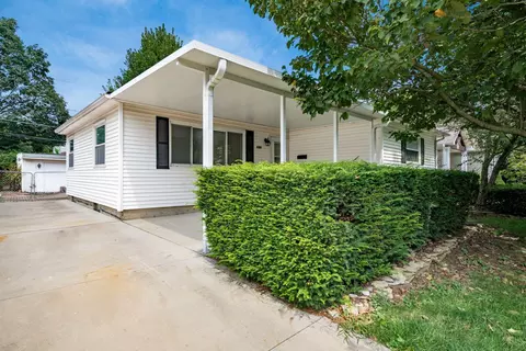 126 Orchard Ln, Columbus, OH 43214