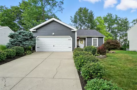 555 Ablemarle Cir, Delaware, OH 43015
