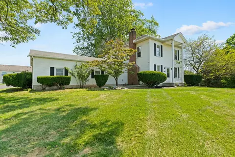 6051 Taylor Rd SW, Pataskala, OH 43062