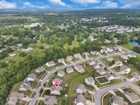 View/Area - 303 Rolling Acre Dr, Lithopolis, OH 43136 photo 5 of 20
