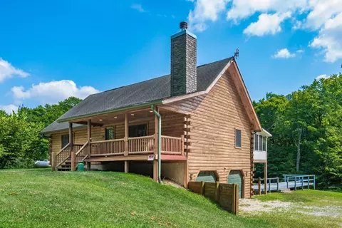 3553 Riley Rd NW, Johnstown, OH 43031