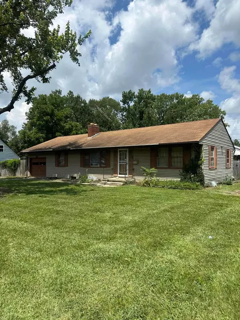 1035 E Fulton St, Columbus, OH 43227