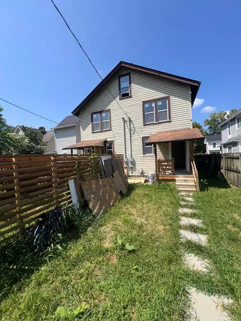 84 N Eureka Ave, Columbus, OH 43204