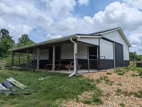 3439 Rough And Ready Rd, New Concord, OH 43762