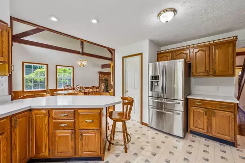 Kitchen - 4808 Hughes Rd, Prospect, OH 43342 photo 5 of 7