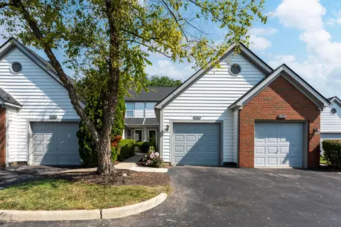 2236 Victoria Park Dr, Columbus, OH 43235