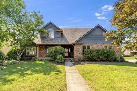 669 Reindeer Ln, Columbus, OH 43230