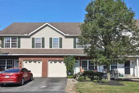 146 Portrait Cir, Pickerington, OH 43147