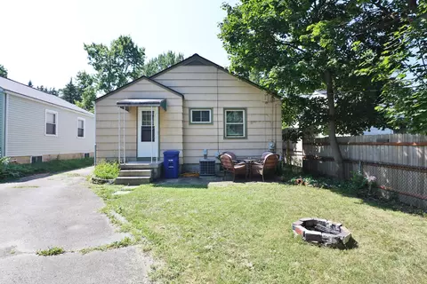 Exterior - 72 E Stanton Ave, Columbus, OH 43214 photo 8 of 9