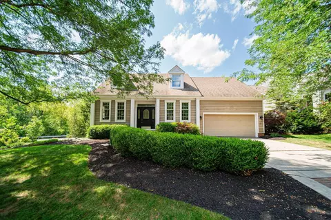 9924 Gleneagle Pl, Powell, OH 43065