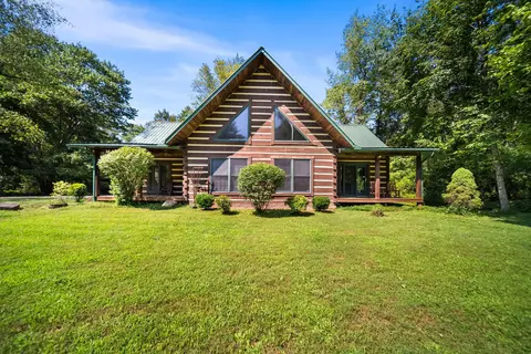 35830 Scout Rd, Logan, OH 43138