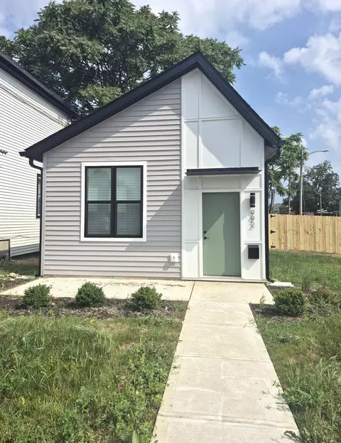 992 Campbell Ave, Columbus, OH 43223