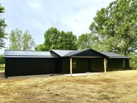 4615 Canal Rd NE, Millersport, OH 43046