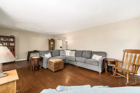 Living - 1187 E Fair Ave, Lancaster, OH 43130 photo 2 of 6