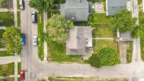 94 E Como Ave, Columbus, OH 43202 photo 2