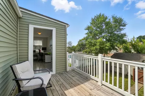 94 E Como Ave, Columbus, OH 43202 photo 36