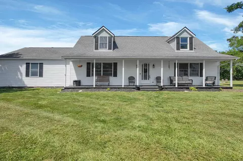 9550 Kiousville Georgesvill Rd, Mount Sterling, OH 43143
