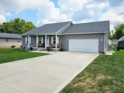505 Elm St, Washington Court House, OH 43160