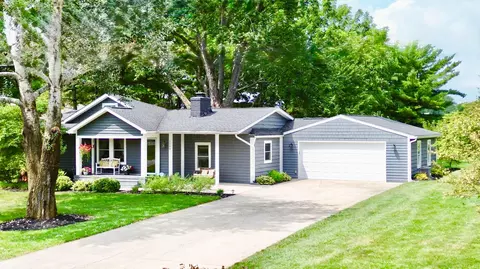 1300 W Choctaw Dr, London, OH 43140