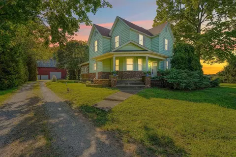 439 Gender Rd, Canal Winchester, OH 43110