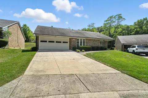2100 Manhattan Blvd, Springfield, OH 45504 photo 3