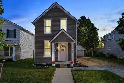 3646 Park St, Grove City, OH 43123