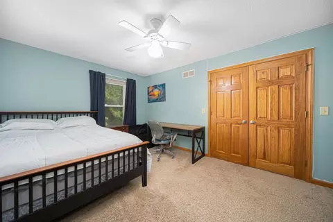 Bedroom - 5545 Caplestone Ln, Dublin, OH 43017 photo 8 of 16