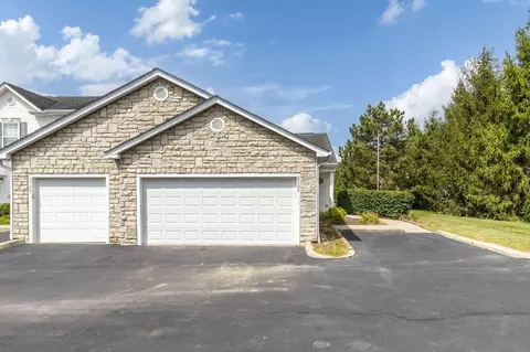 6702 Axtel Dr #6E, Canal Winchester, OH 43110