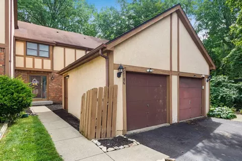 5186 Canon Ridge Ct, Columbus, OH 43230