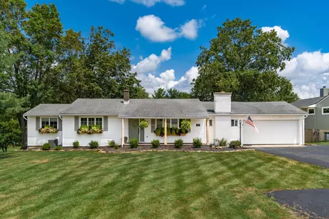 330 W Columbus St, Lithopolis, OH 43136