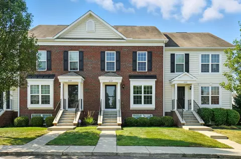 6169 Needletail Rd, Columbus, OH 43230