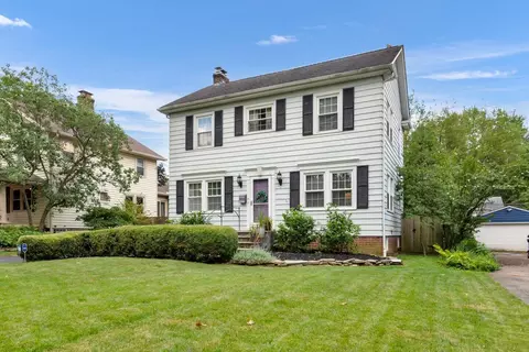 215 Piedmont Rd, Columbus, OH 43214