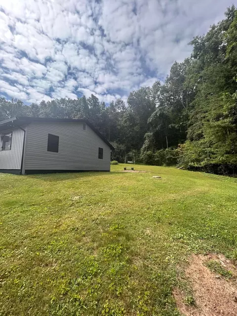 37355 Rocksprings Rd, Pomeroy, OH 45769 photo 3