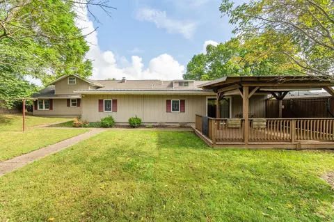 Exterior - 149 Dunmore Rd, Circleville, OH 43113 photo 18 of 22