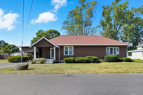 187 Mound St, London, OH 43140