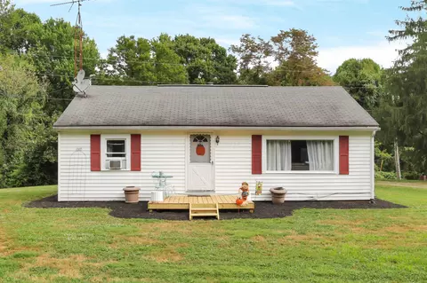 6995 Mutton Ridge Rd, Zanesville, OH 43701