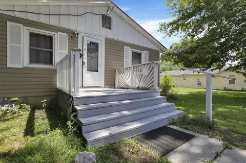 Exterior - 362 Nye St, Marion, OH 43302 photo 3 of 10