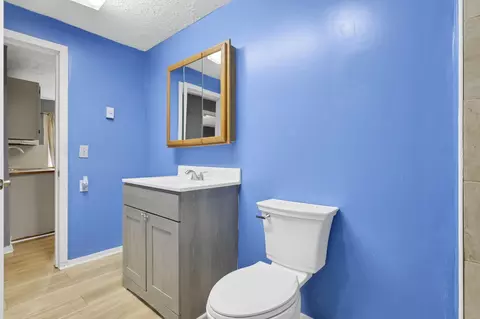 Bath - 362 Nye St, Marion, OH 43302 photo 2 of 2