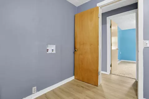 Entry Way - 362 Nye St, Marion, OH 43302 photo 3 of 3