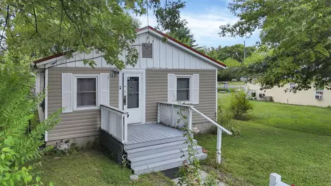 Exterior - 362 Nye St, Marion, OH 43302 photo 2 of 10