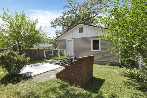 Exterior - 362 Nye St, Marion, OH 43302 photo 6 of 10