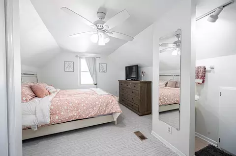 Bedroom - 3218 Ainwick Rd, Columbus, OH 43221 photo 4 of 4