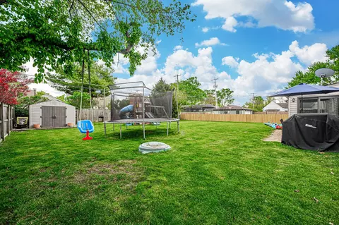 Exterior - 3218 Ainwick Rd, Columbus, OH 43221 photo 12 of 14