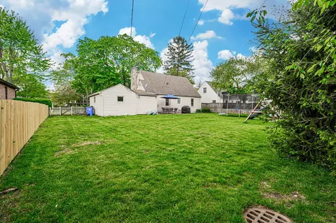 Exterior - 3218 Ainwick Rd, Columbus, OH 43221 photo 6 of 14