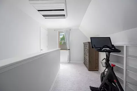 Entry Way - 3218 Ainwick Rd, Columbus, OH 43221 photo 4 of 5