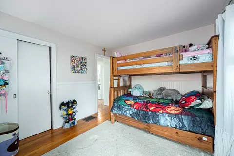 Bedroom - 3218 Ainwick Rd, Columbus, OH 43221 photo 2 of 4